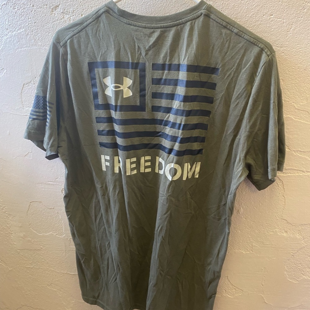 Under armour shirt